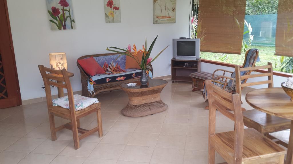 Puerto Viejo de Talamanca Los Delfines Lodge חדר תמונה