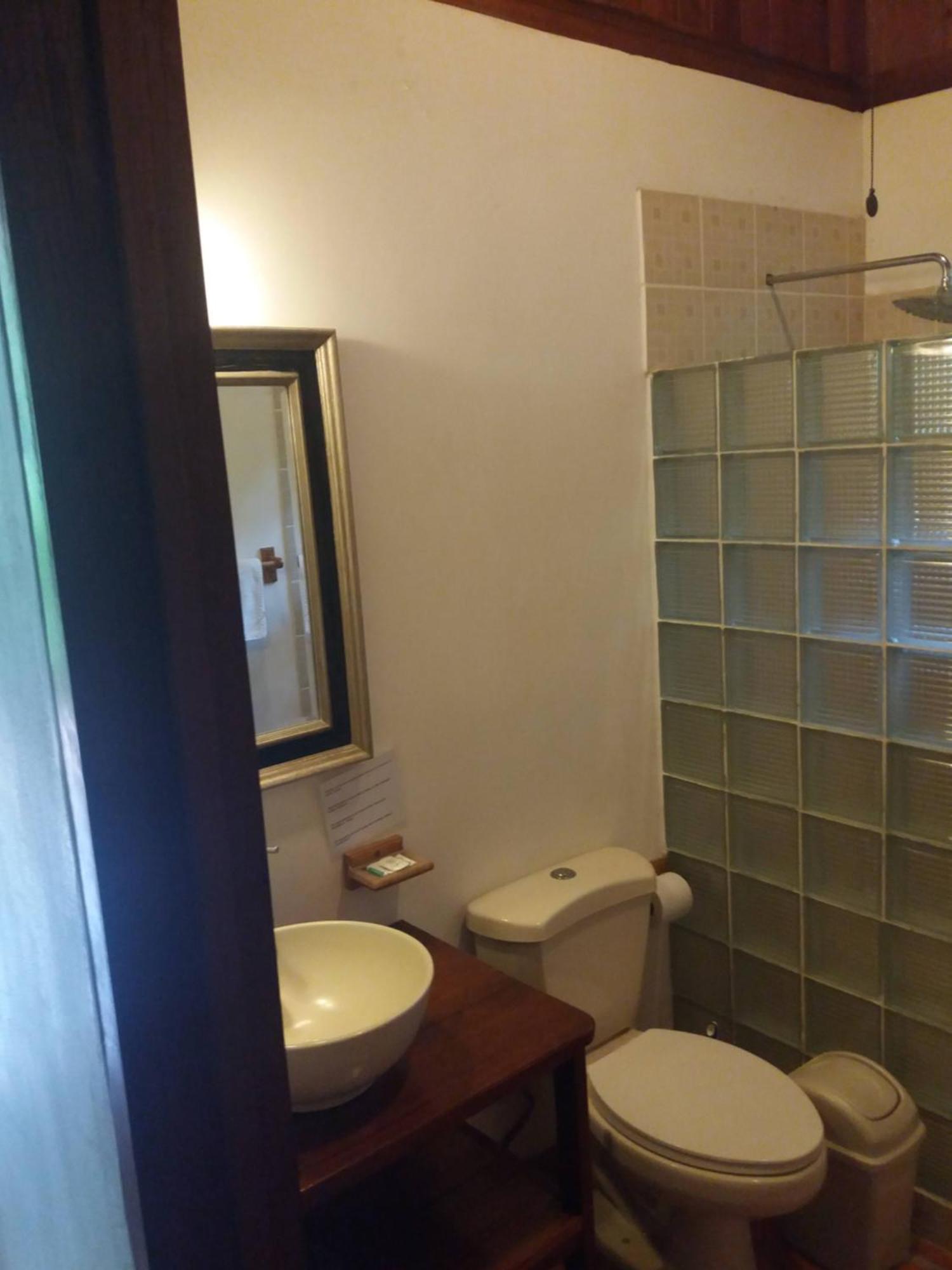 Puerto Viejo de Talamanca Los Delfines Lodge מראה חיצוני תמונה
